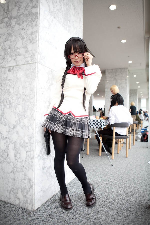 魔法少女晓美焰性感黑丝cosplay图片
