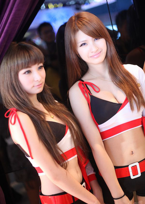ChinaJoy2012 美女制服网袜显性感